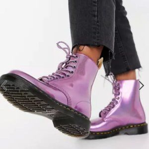 Dr. Martens 1460 PASCAL PRYSM Pink Iridescent Ankle Boots RARE FIND